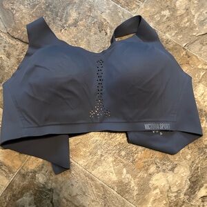Victoria Sport Angel Max Sports Bra